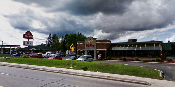 Big Boy Restaurants (Elias Brothers, Elias Bros) - Big Rapids - 630 S State St (newer photo)